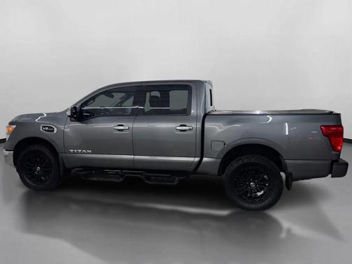 Gun Metallic 2017 Nissan Titan SL