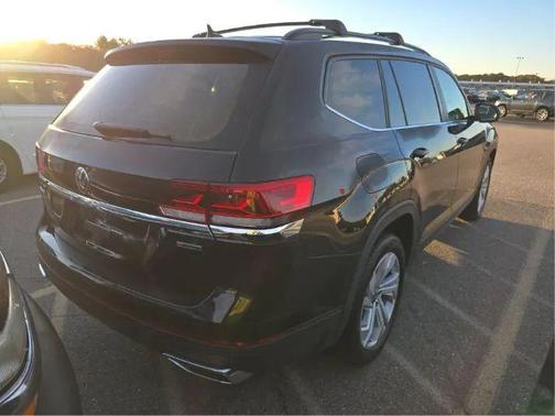 2021 Volkswagen Atlas 3.6L V6 SE w/Technology