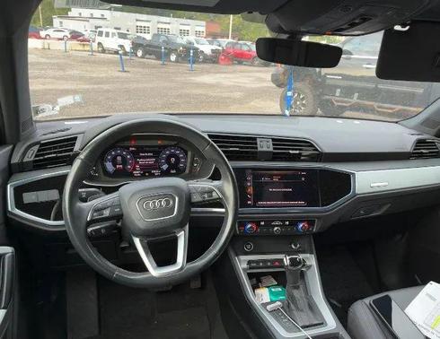 2021 Audi Q3 45 S line Premium