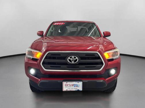 2017 Toyota Tacoma SR5