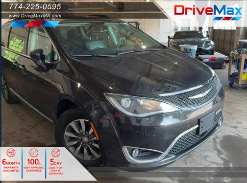 2020 Chrysler Pacifica Touring-L Plus