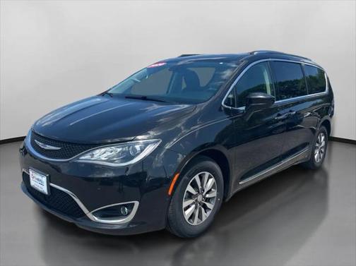 2020 Chrysler Pacifica Touring-L Plus