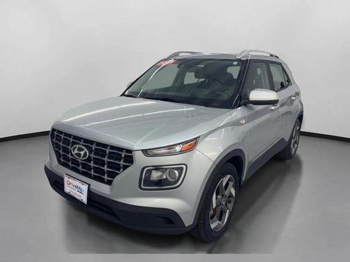 2021 Hyundai VENUE SEL