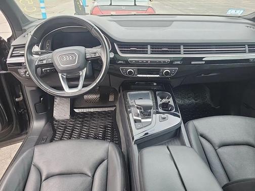2017 Audi Q7 3.0T Premium