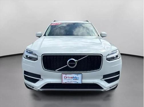 2019 Volvo XC90 T5 Momentum