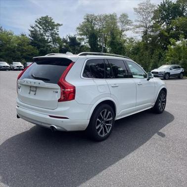 2019 Volvo XC90 T5 Momentum