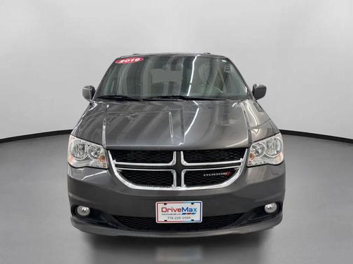 Granite Pearlcoat 2019 Dodge Grand Caravan SXT