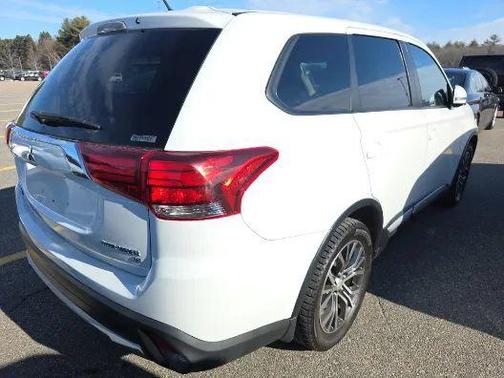 2016 Mitsubishi Outlander SEL