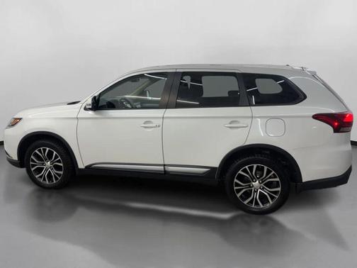 2016 Mitsubishi Outlander SEL