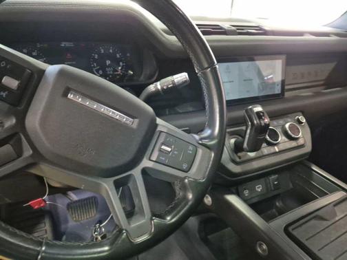 Santorini Black Metallic 2021 Land Rover Defender 110 X-Dynamic SE