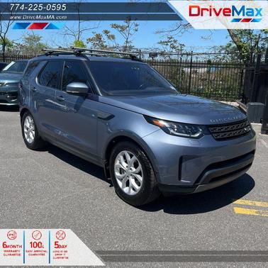Gray 2019 Land Rover Discovery SE