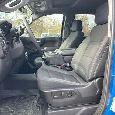Glacier Blue Metallic 2022 Chevrolet Silverado 1500 Custom