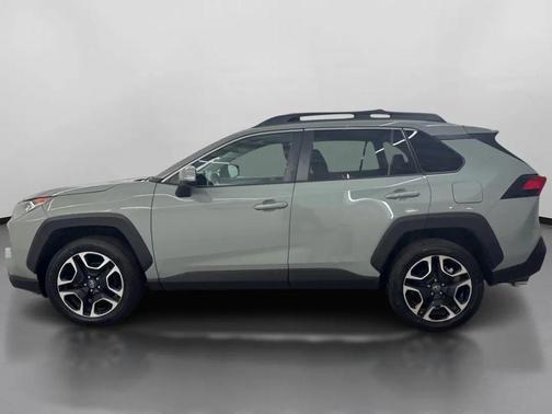 2019 Toyota RAV4 Adventure