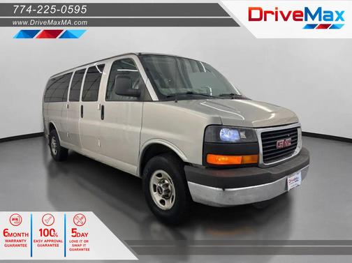 2008 GMC Savana 3500 LS Extended Wagon