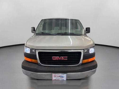 2008 GMC Savana 3500 LS Extended Wagon
