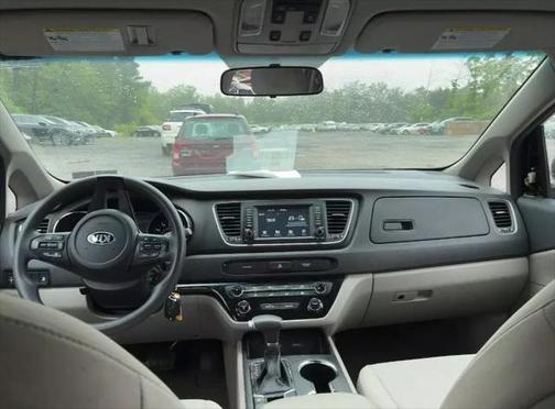 2020 Kia Sedona LX