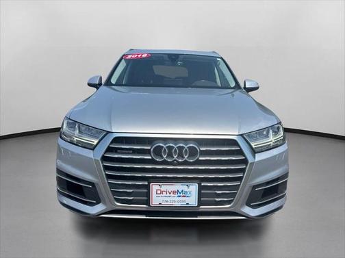 2019 Audi Q7 55 Premium Plus