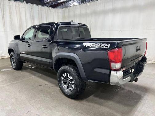 Black 2016 Toyota Tacoma TRD Off Road