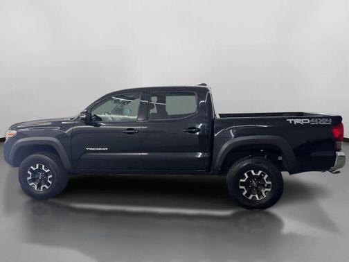 Black 2016 Toyota Tacoma TRD Off Road