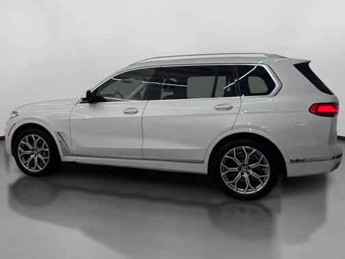 2019 BMW X7 xDrive50i