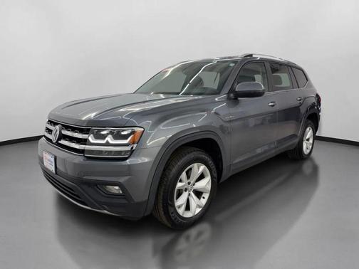 Gray 2019 Volkswagen Atlas 3.6L SE w/Technology