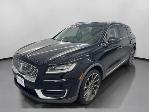 Infinite Black Metallic 2019 Lincoln Nautilus Reserve