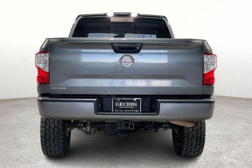 2019 Nissan Titan PRO-4X