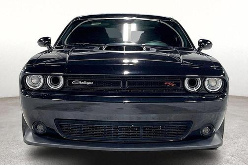 Pitch Black Clearcoat 2022 Dodge Challenger R/T Scat Pack