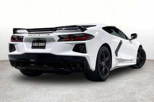 Arctic White 2023 Chevrolet Corvette Stingray w/3LT