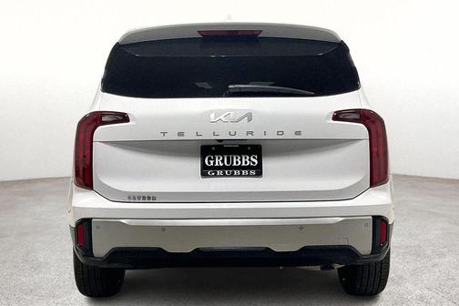 2024 Kia Telluride LX