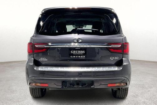 2023 INFINITI QX80 Luxe