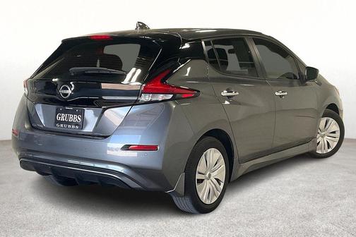 2025 Nissan Leaf S