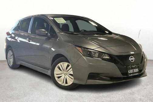 2025 Nissan Leaf S