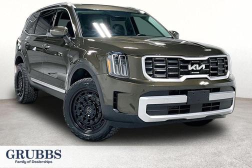 Dark Moss 2024 Kia Telluride S