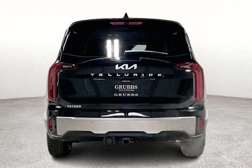 Ebony Black 2025 Kia Telluride LX