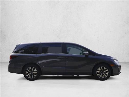 Modern Steel Metallic 2027 Honda Odyssey EX-L