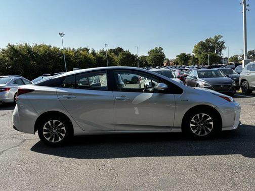 2022 Toyota Prius Limited