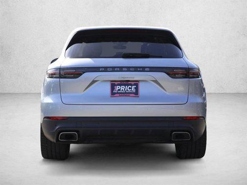 Rhodium Silver Metallic 2019 Porsche Cayenne Cayenne