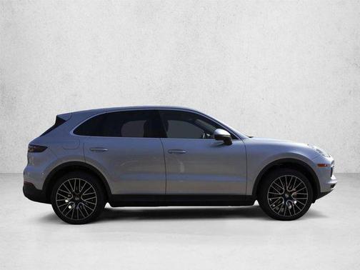 Rhodium Silver Metallic 2019 Porsche Cayenne Cayenne