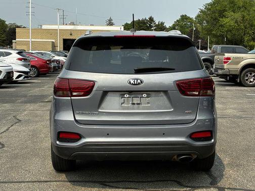 2020 Kia Sorento LX