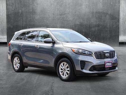 2020 Kia Sorento LX