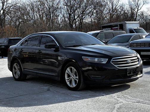 2014 Ford Taurus SEL