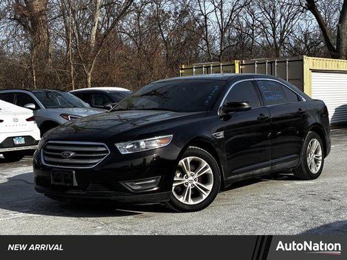 2014 Ford Taurus SEL