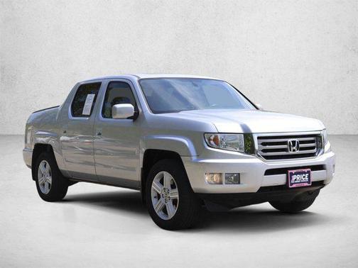 Alabaster Silver Metallic 2013 Honda Ridgeline RTL