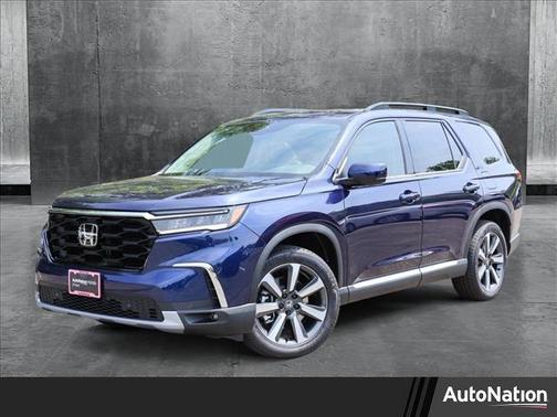 2025 Honda Pilot Touring 8-Passenger