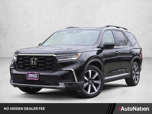 Crystal Black Pearl 2025 Honda Pilot Elite