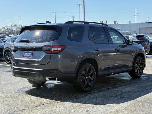 2025 Honda Pilot Black Edition