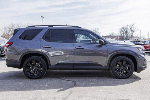 2025 Honda Pilot Black Edition