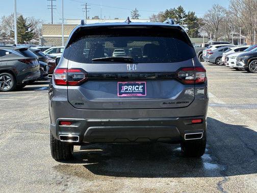 2025 Honda Pilot Black Edition