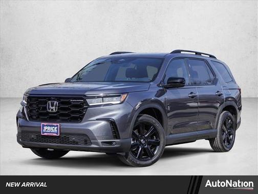 Modern Steel Metallic 2025 Honda Pilot Black Edition